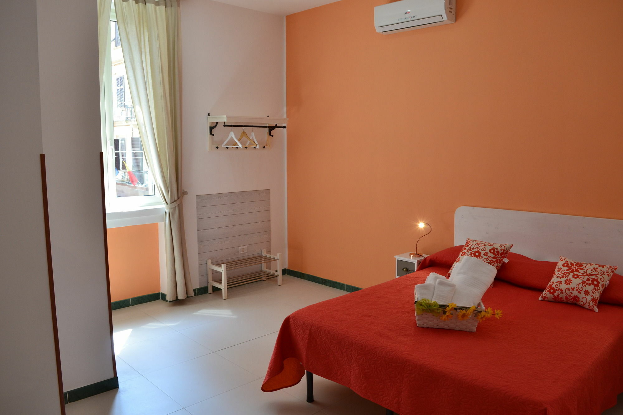 Anna's Family Terrace 3* Napoli